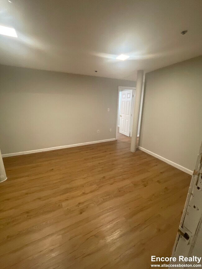 38 Hemenway St unit 57, Boston, MA 02115 - photo 3