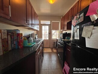 122 Washington St Unit 116-43, Boston, MA 02135