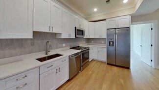 104 Warren St Unit 4, Boston, MA 02135