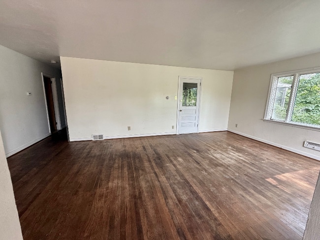 104 Warnock Rd, State College, PA 16801 - photo 3