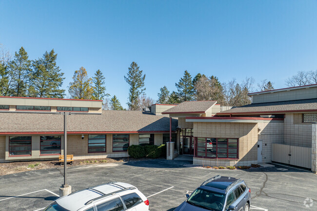 Torah Academy of Milwaukee is a great option for Glendale students.