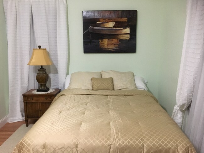 39 Outlook Ave, West Hartford, CT 06119 - photo 6