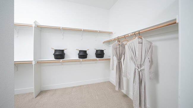 10435 Shore Breeze Ct, Stockton, CA 95219 - photo 2