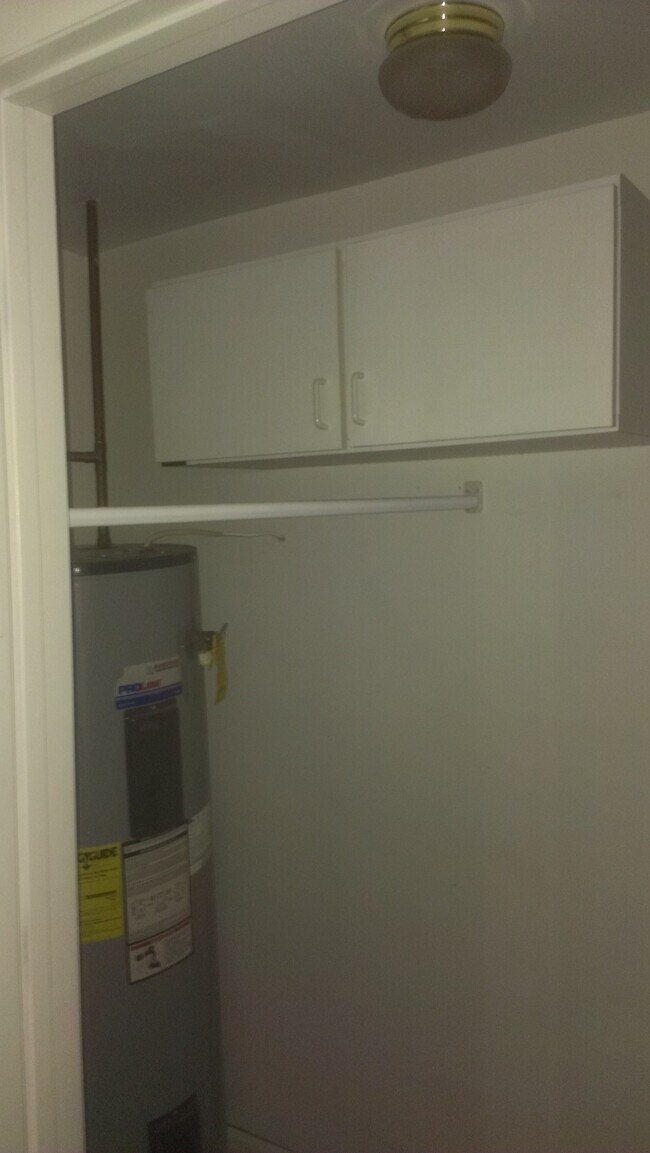 162 River St unit SAGE APARTMENTS, Troy, NY 12180 - photo 6