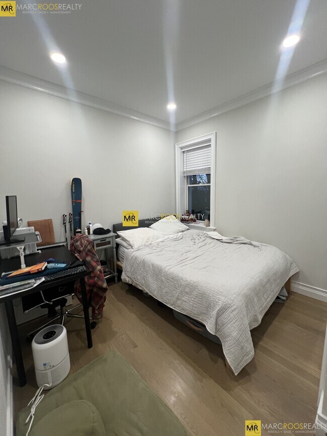 14 Mount Hood Rd unit 4, Brighton, MA 02135 - photo 7