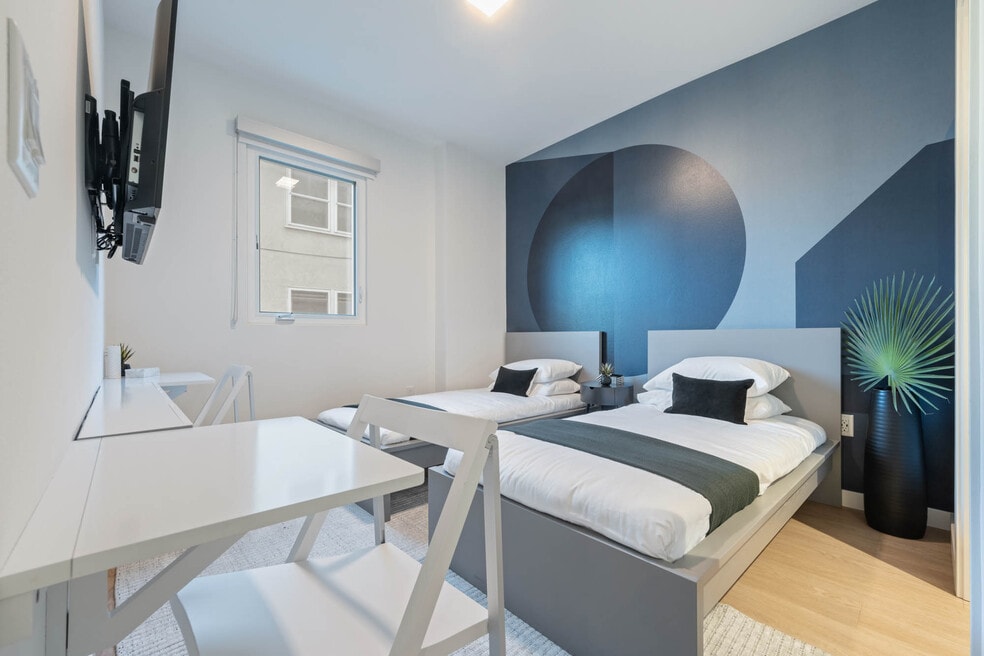 5851 W 88th St unit 306-88, Los Angeles, CA 90045 - photo 1