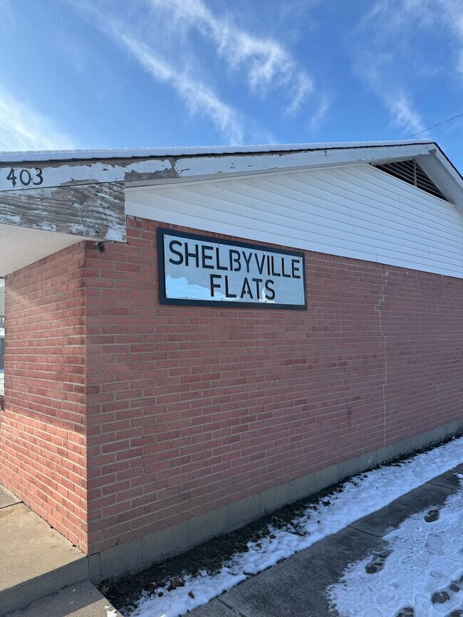 403 E Washington St, Shelbyville, IN 46176 - photo 7