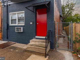 7038 Woodland Ave, Philadelphia, PA 19142