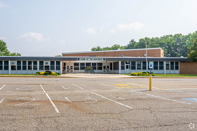 Iselin Middle School