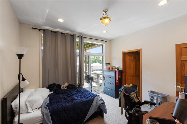 2338 N Greenview Ave unit 1, Chicago, IL 60614 - photo 7