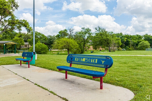There are many seating options available at Hallmark Park in Edgecliff Village.