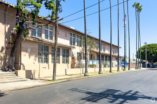 Twenty-Eighth Street Elementary School