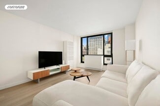 101 E 15th St, New York, NY 10003
