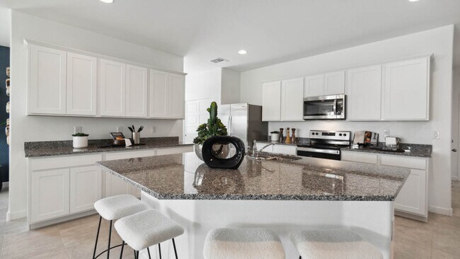 1698 N Comiskey Dr, Florence, AZ 85132 - photo 3