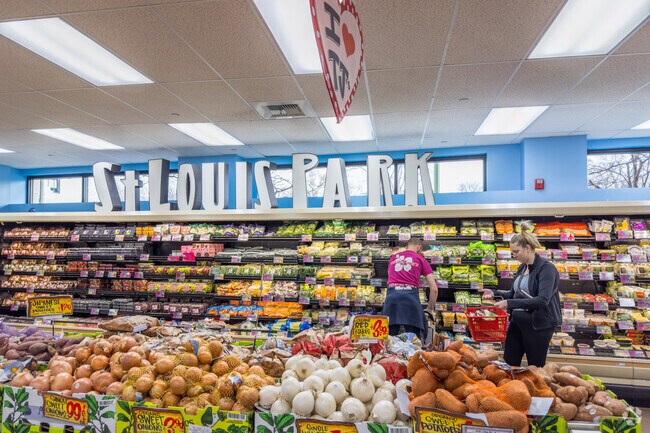 Trader Joe's is one of the main grocery stores in Wolfe Park.