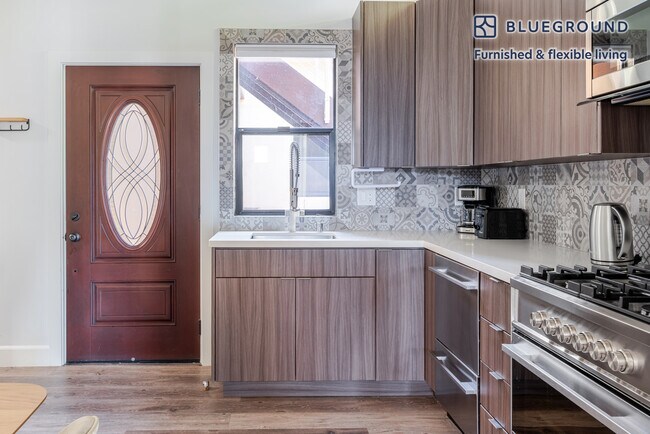 715 Everett Ave unit FL1-ID1763, Palo Alto, CA 94301 - photo 7