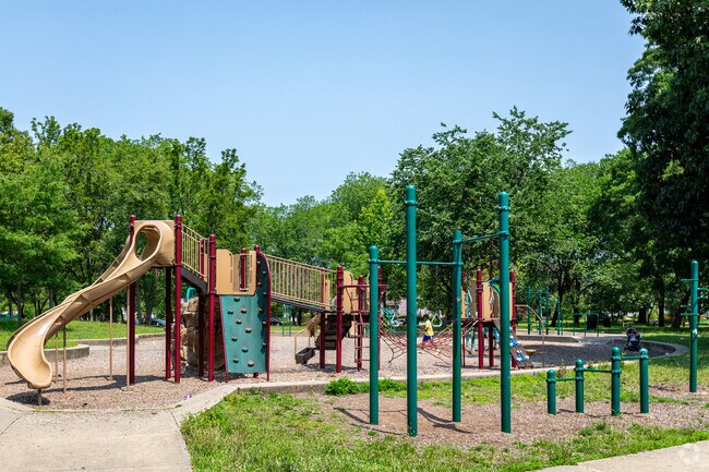 Your kids will love the playground at Edgewood Park.