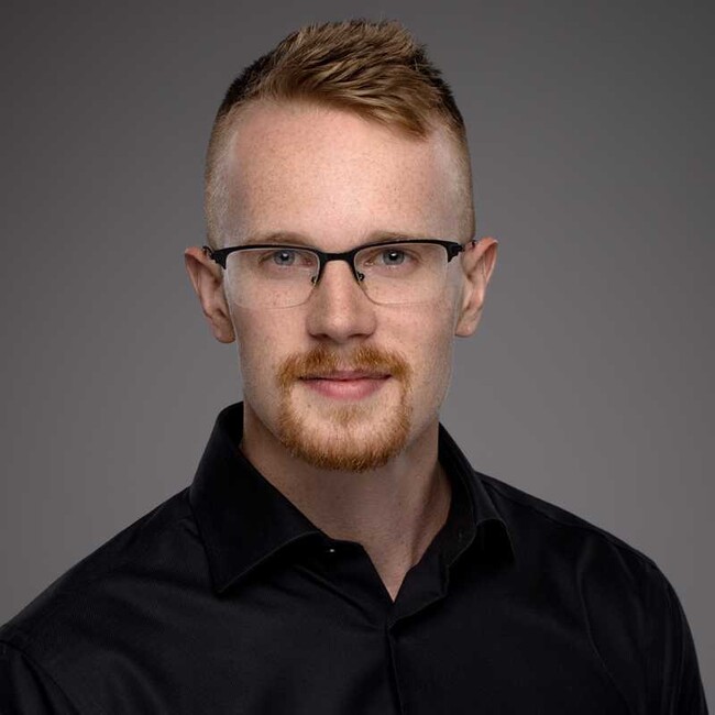 Agent Photo
