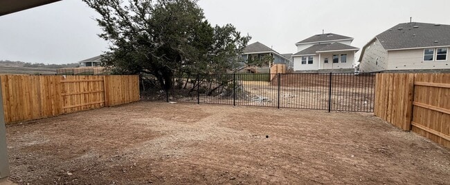 198 Crater Lake Dr, Dripping Springs, TX 78620 - photo 2