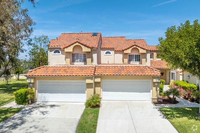 Laguna Heights is known for its charming Spanish-style homes, featuring red-tile roofs, arched doorways, and inviting courtyards that capture true Southern California living.