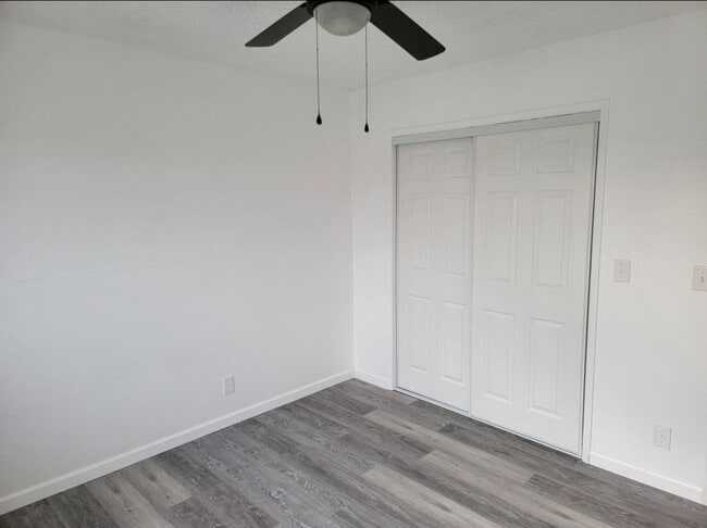 2140 Riviera Blvd unit 4, Bullhead City, AZ 86442 - photo 7