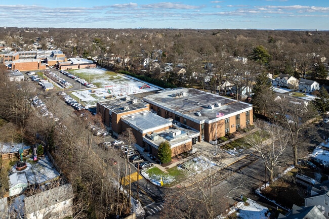 Scotch Plains' School One Elementary has 375 students with a student-teacher ratio of 13 to 1.