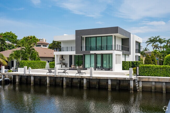 Modern architectural styles can be found in many of the new homes recently built in Seven Isles.