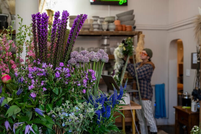 Le Bouquet Flower Shop is an amazing place to get a bouquet of flowers in Cow Hollow.