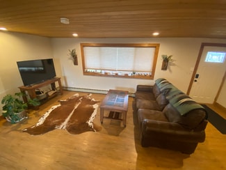 207 Miles Ave, Clyde Park, MT 59018