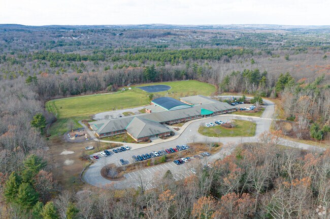 Welcome to Dr Leroy E. Mayo Elementary School located in Holden, Massachusetts.