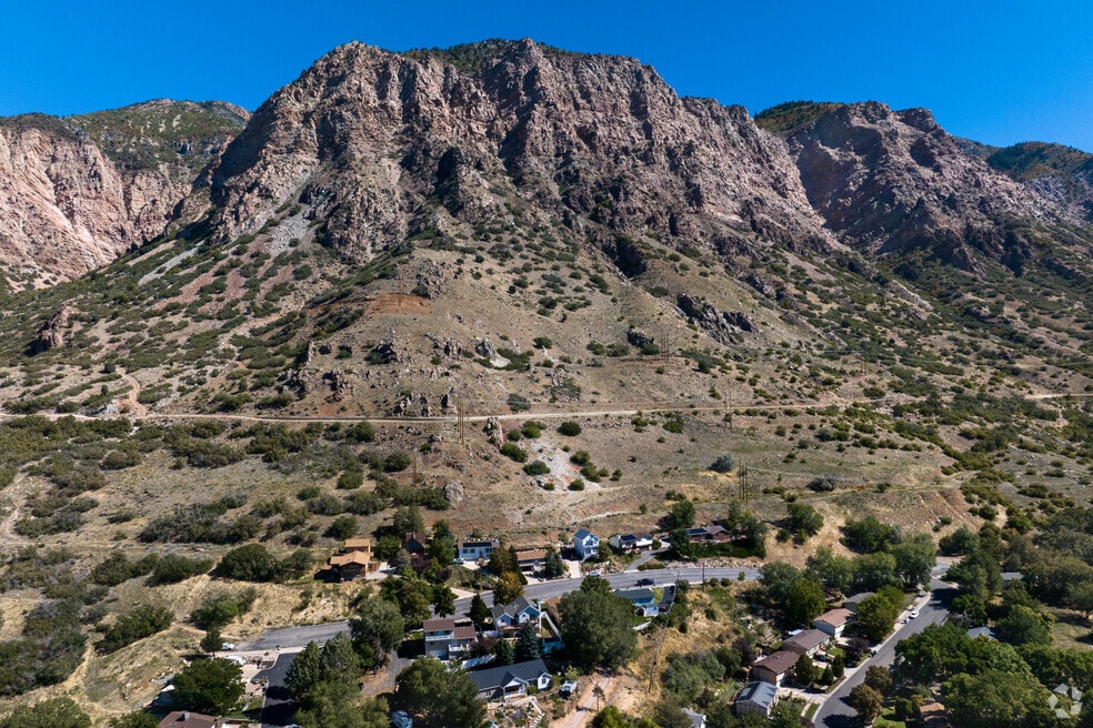 Hillcrest-Bonneville