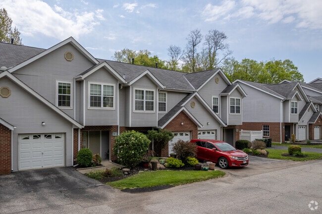 Condominiums are available in Crestview Hills.