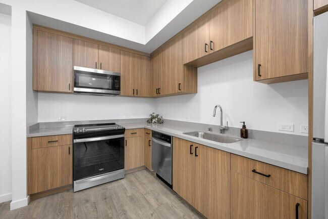 918 at Eastchester, Bakersfield, CA 93301 - photo 5