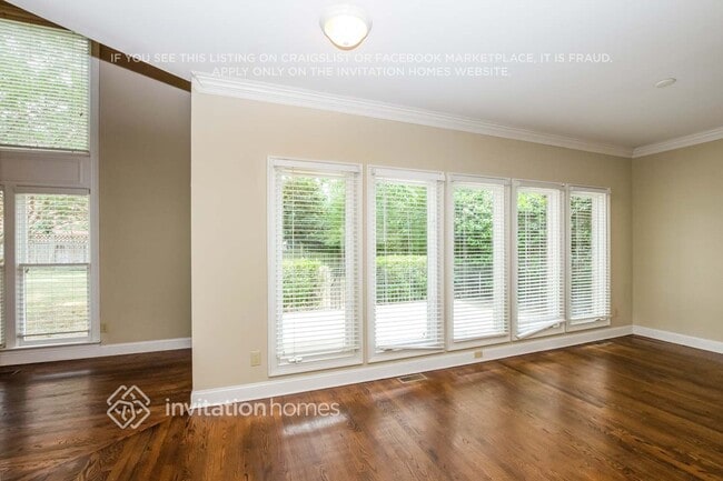 6525 Park Dr S, Charlotte, NC 28210 - photo 3