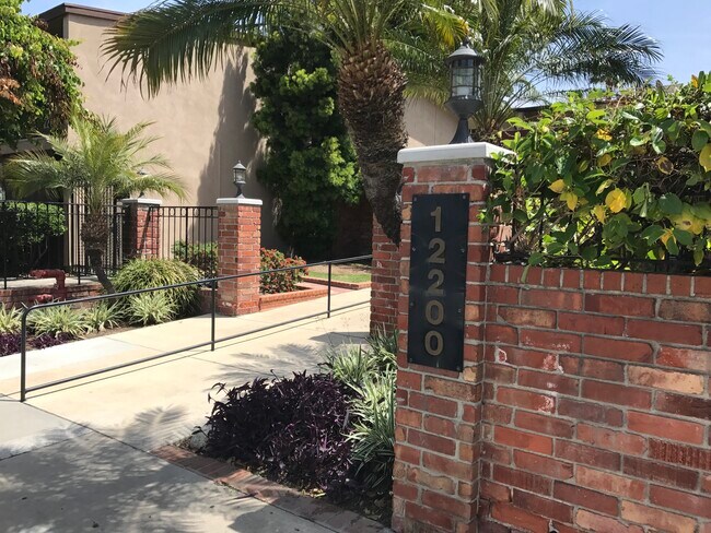 12200 Montecito Rd unit K101, Seal Beach, CA 90740 - photo 3