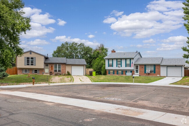 These split-level homes in the Southborough neighborhood are ideal for growing families.