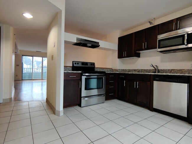 146 N Beacon St unit B4, Boston, MA 02135 - photo 6