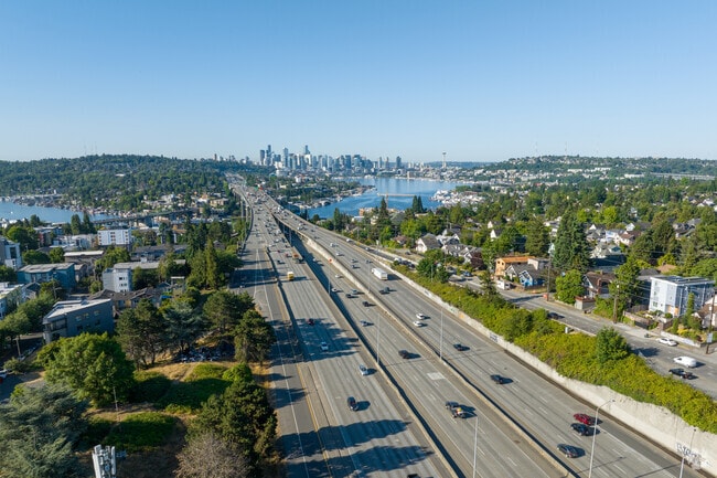 Downtown Seattle is just minutes away from residents of West Woodland.