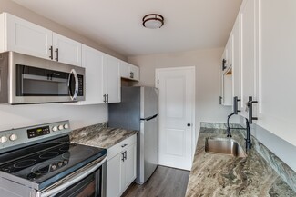 3415 Fairmont Rd, Royal Oak, MI 48073