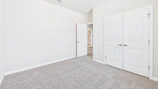 4669 W Ridge Rd, Lake Charles, LA 70607 - photo 2