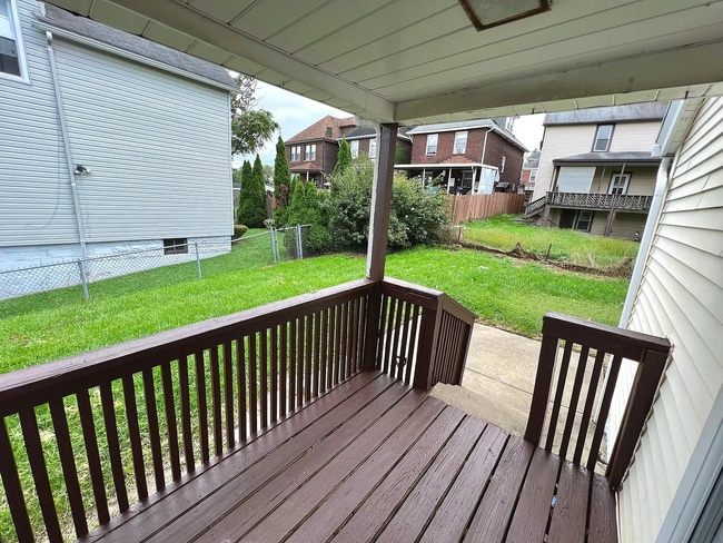 130 Zewe Aly, Duquesne, PA 15110 - photo 2