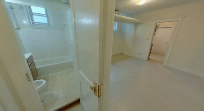 88 Maple St unit 1, Malden, MA 02148 - photo 4