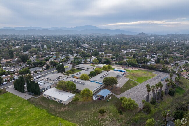 Bridges Charter School is located in Thousand Oaks.