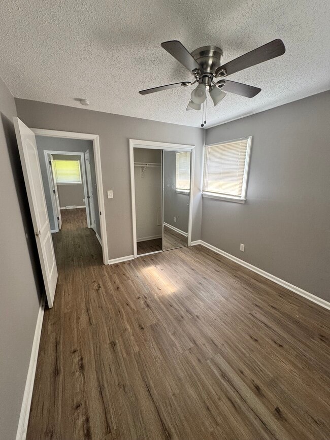 1603 W 24th Terrace S, Independence, MO 64052 - photo 4