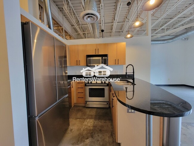 Peachtree Malone Lofts unit 3204, Atlanta, GA 30341 - photo 4