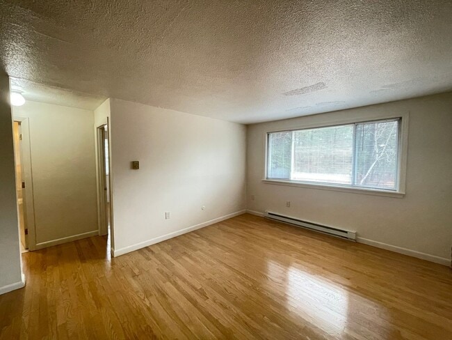 175 Loudon Rd unit W12, Concord, NH 03301 - photo 2