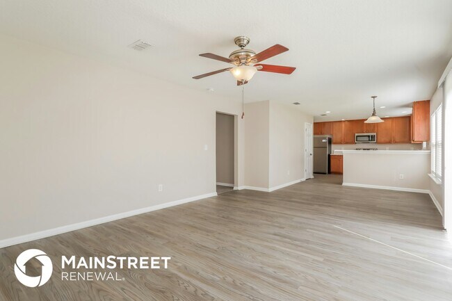 683 Southland Ln, Orange Park, FL 32065 - photo 6