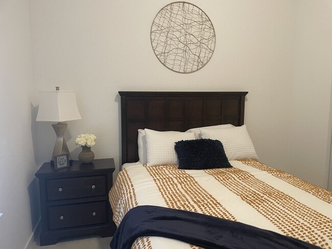 Fair Oaks, Homestead, FL 33033 - photo 3