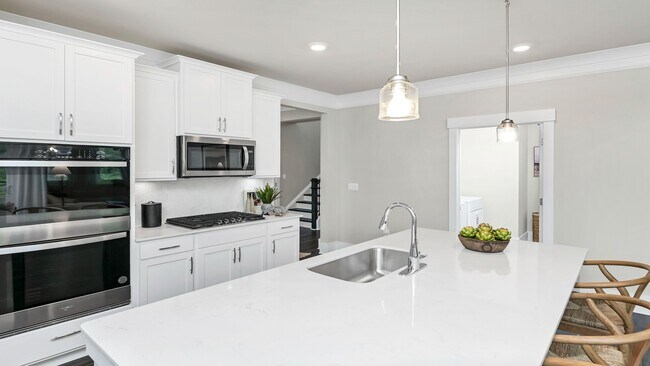 10 State Rd unit 38263796, Gilbert, SC 29054 - photo 5