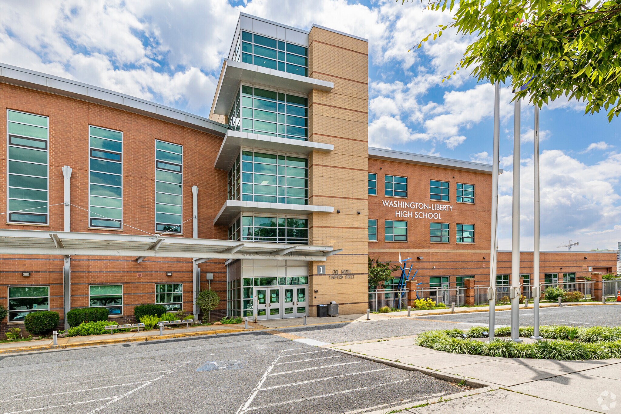 Washington Liberty High School is a public school in Waycroft/Woodlawn.